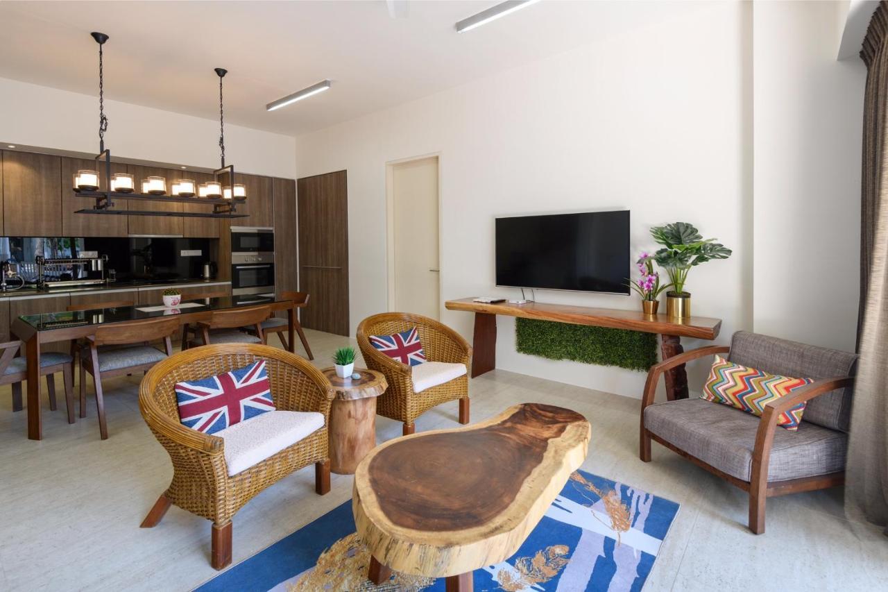 By The Sea Beach Front Apartment 바투 페링기 외부 사진