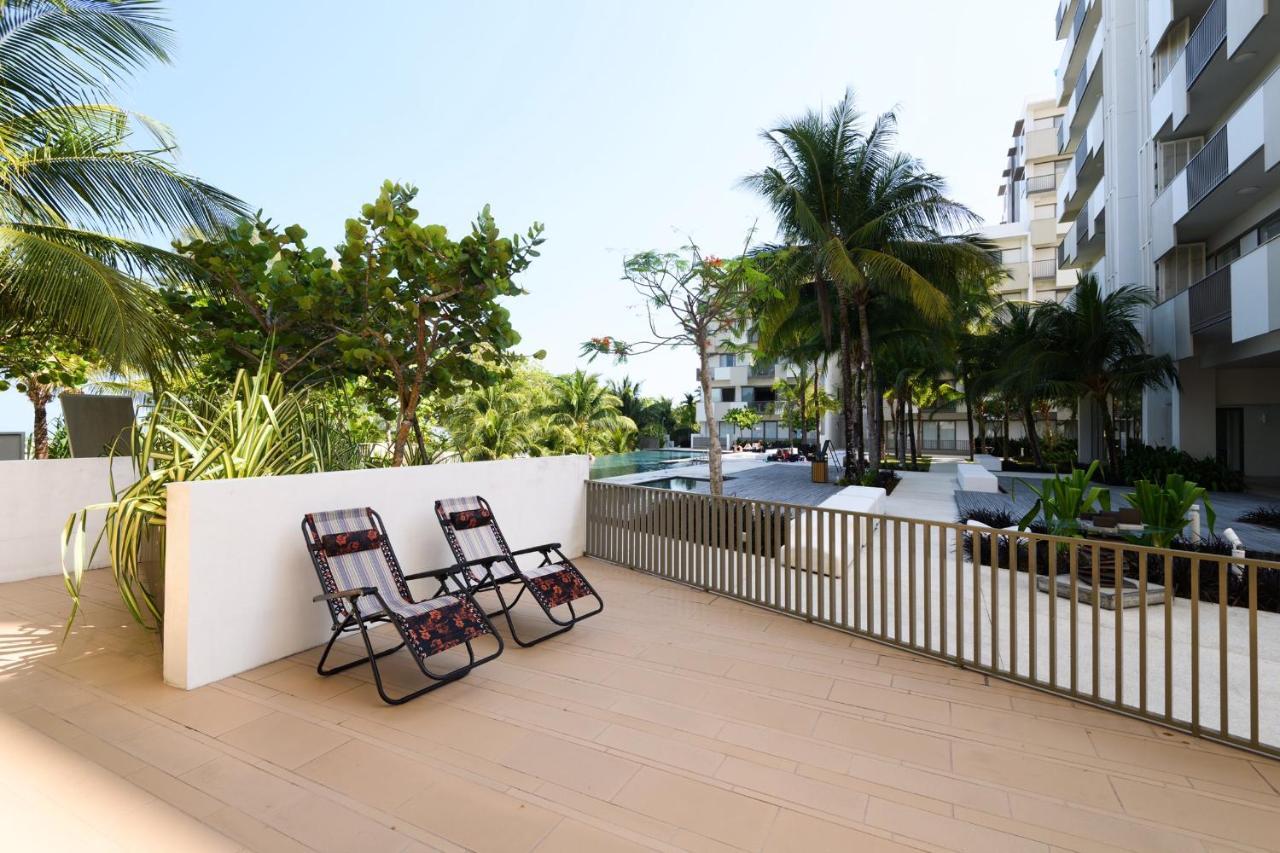 By The Sea Beach Front Apartment 바투 페링기 외부 사진