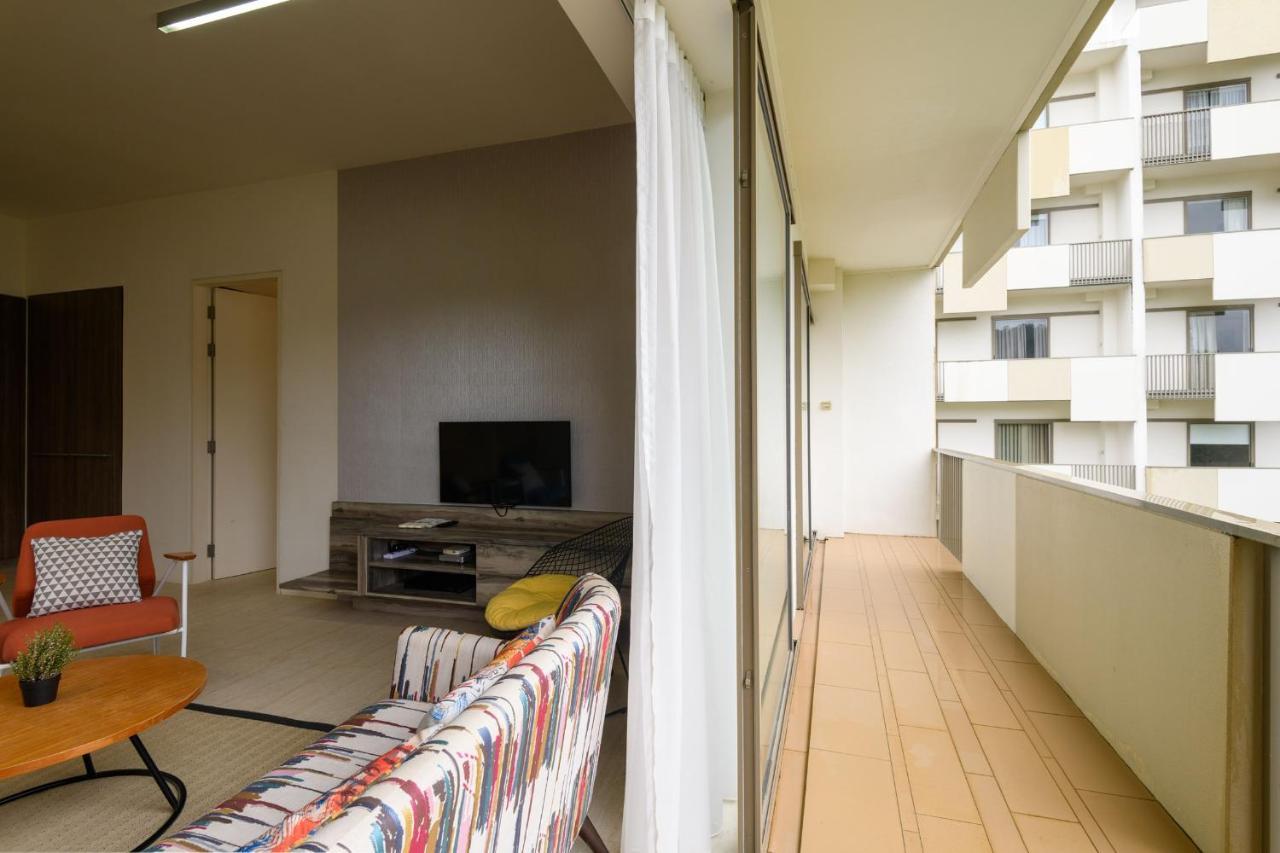 By The Sea Beach Front Apartment 바투 페링기 외부 사진